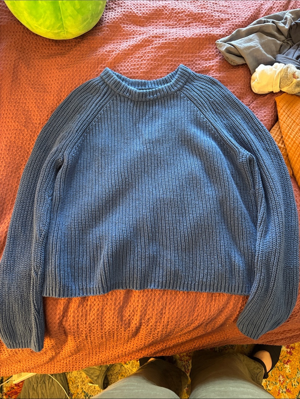 QUINCE 100% Organic Cotton Fisherman Crew Sweater in Sapphire Blue